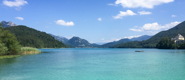 Gastbeitrag: Glasklar und grell türkis – Der Fuschlsee in Österreich